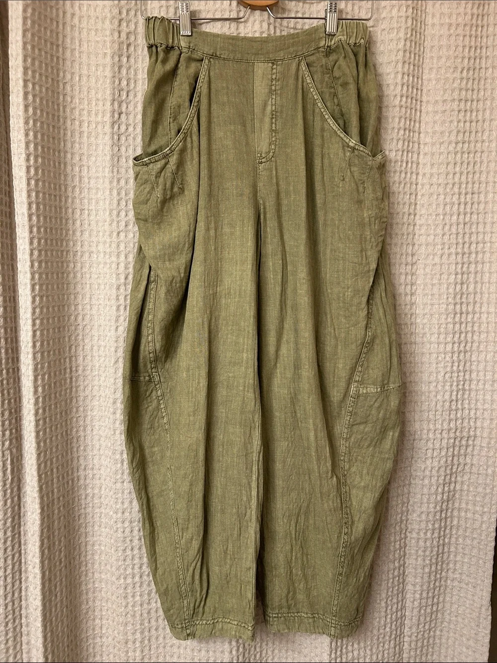 Rare! Free People XS High Road Barrel Pull On Pants